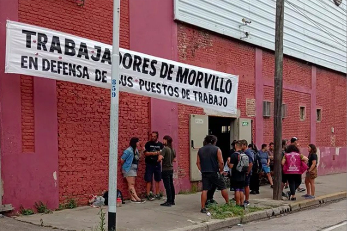 Trabajadores de Morvillo cumplen seis meses de lucha tras el cierre de la planta en Avellaneda